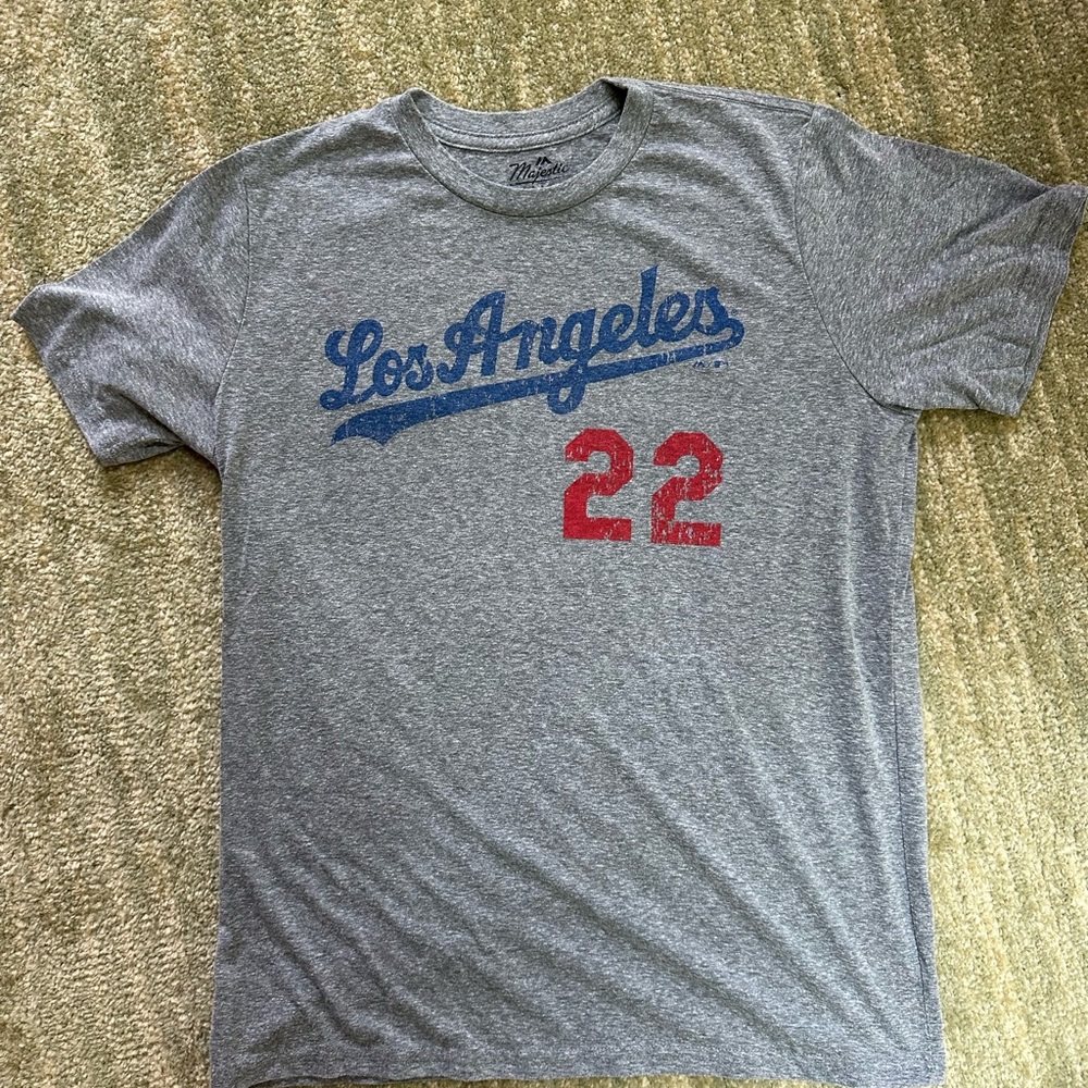 Majestic Gray Los Angeles Graphic Tee